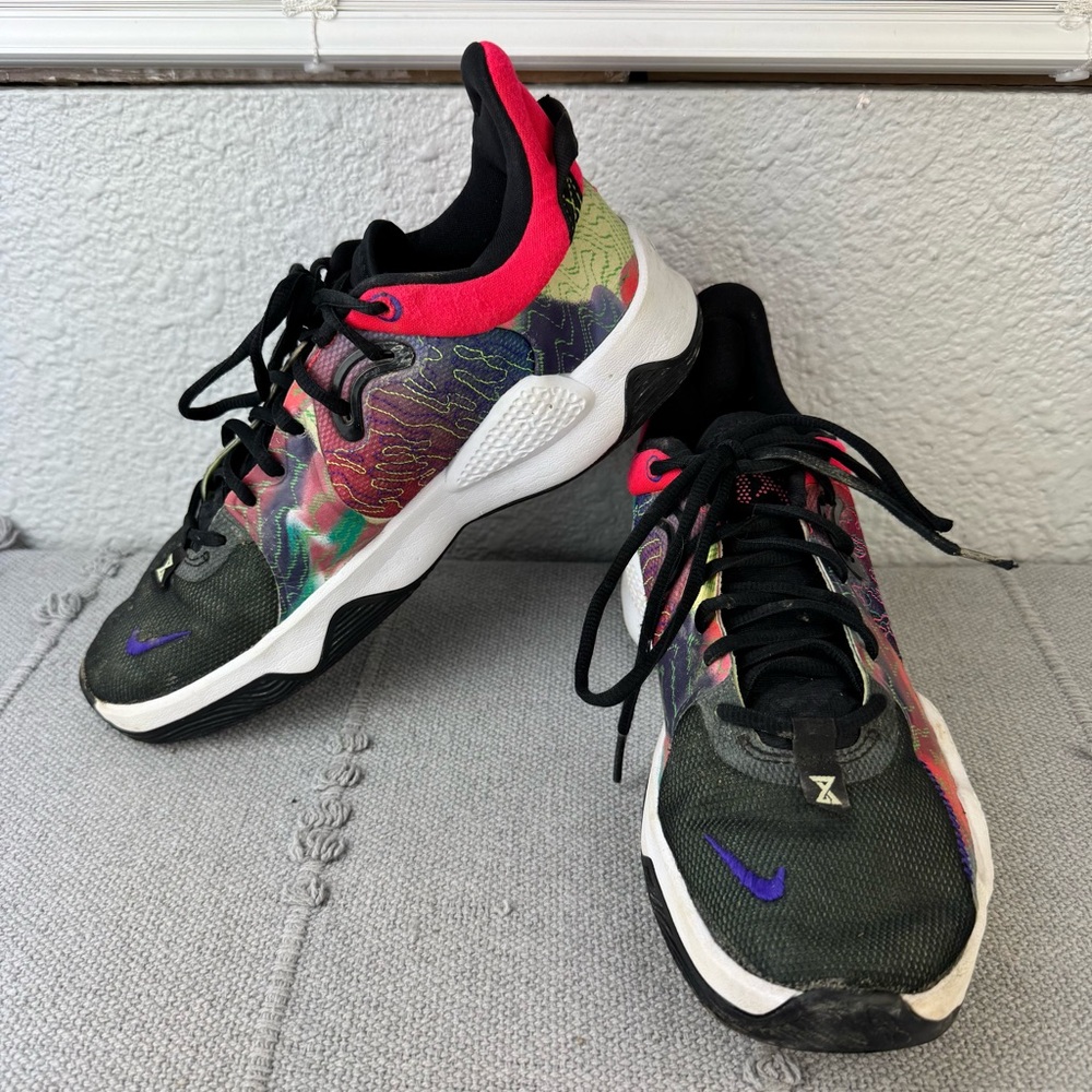Nike PG 5 Paul George Men’s Size 7.5 Multi Color Crimson CW3143-600